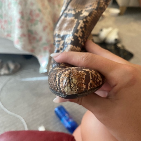 Stuart Weitzman ankle boots size 7 - Picture 6 of 8